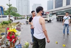 Thông tin mới nhất vụ đâm thấu phổi người lái xe ôm chỉ vì một cú huých vai