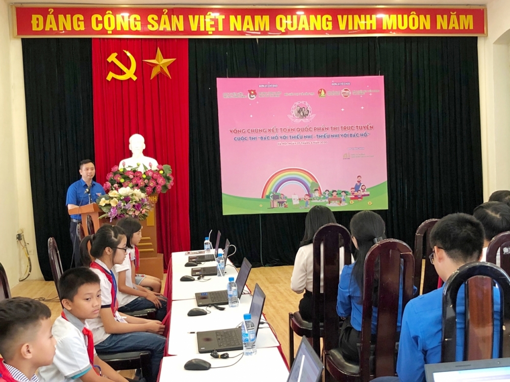 12 thi sinh nhi tranh tai chung ket cuoc thi bac ho voi thieu nhi thieu nhi voi bac ho tai ha noi