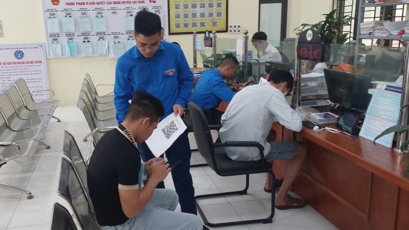 Bắc Giang: Khảo sát sự hài lòng của người dân về cán bộ “Một cửa”