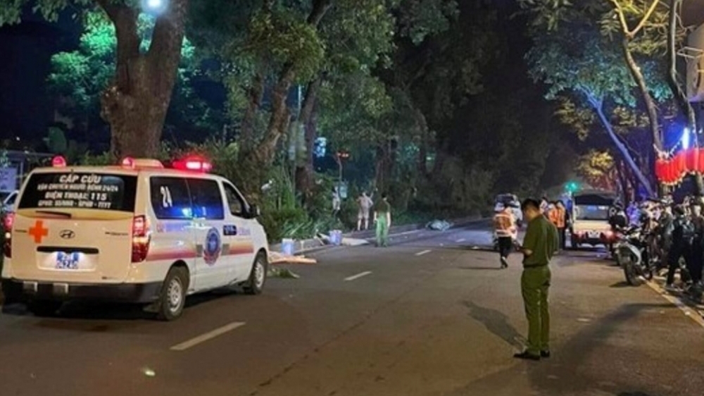 Điều tra vụ 3 thanh niên tử vong lúc rạng sáng trên đường Láng