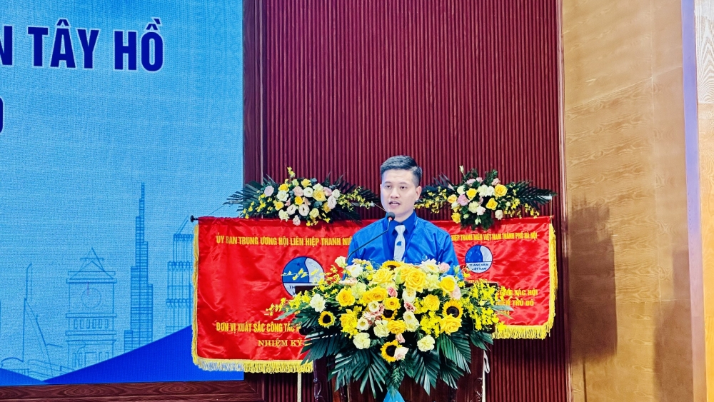 Anh Đinh Ngọc Thanh tái cử Chủ tịch Hội LHTN Việt Nam quận Tây Hồ khoá VI