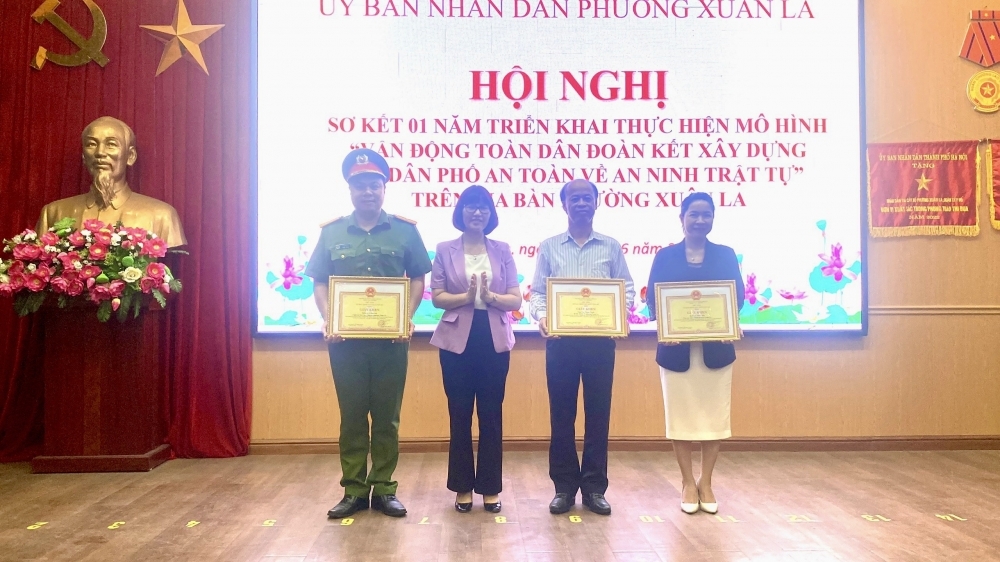 Nhân rộng mô hình tổ dân phố an toàn về an ninh trật tự