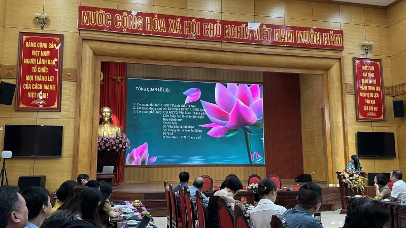 Lần đầu tiên tổ chức Lễ hội Sen Hà Nội