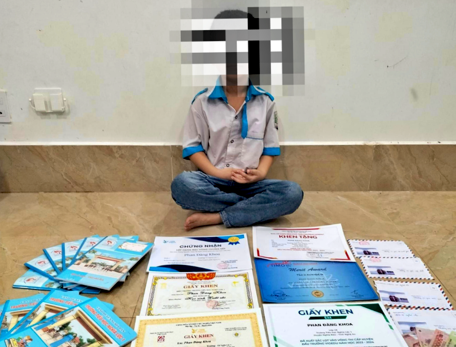 Khoe trẻ trên mạng: Niềm tự hào nhất thời, nguy cơ lâu dài