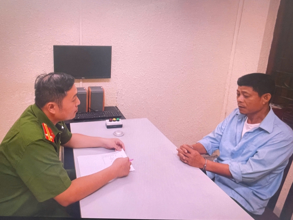 Công an Hà Nội phá vụ án đổ chất thải công nghiệp đặc biệt lớn có yếu tố nước ngoài