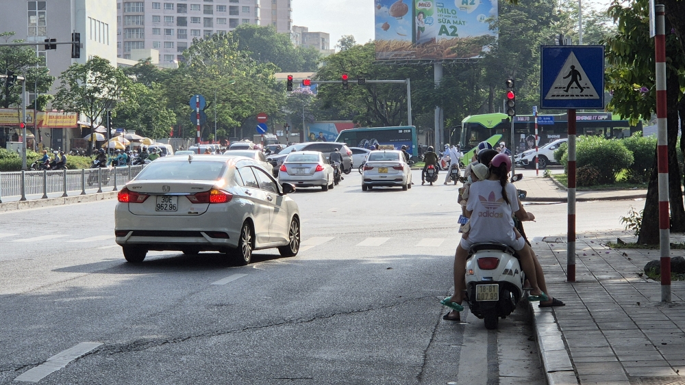 Bài 3: Khi ý thức cộng đồng tạo sức mạnh đảm bảo giao thông Bài 3: Khi ý thức cộng đồng tạo sức mạnh đảm bảo giao thông