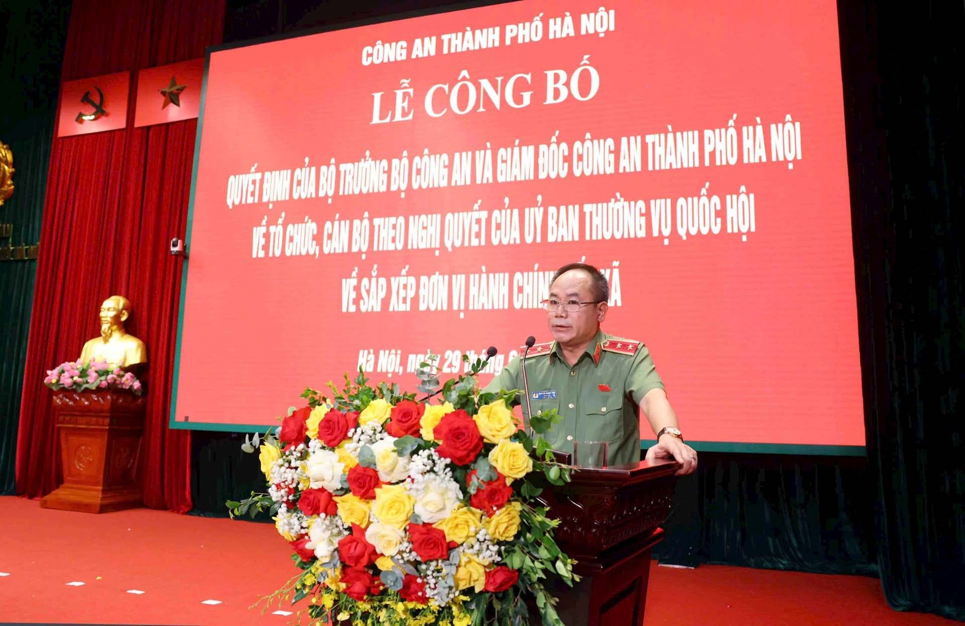 Hà Nội công bố tổ chức, cán bộ Công an 126 xã, phường Hà Nội công bố tổ chức, cán bộ Công an 126 xã, phường