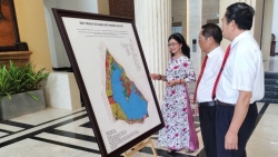 nguoi dan tay ho phu thuong mong cho thoi khac lich su