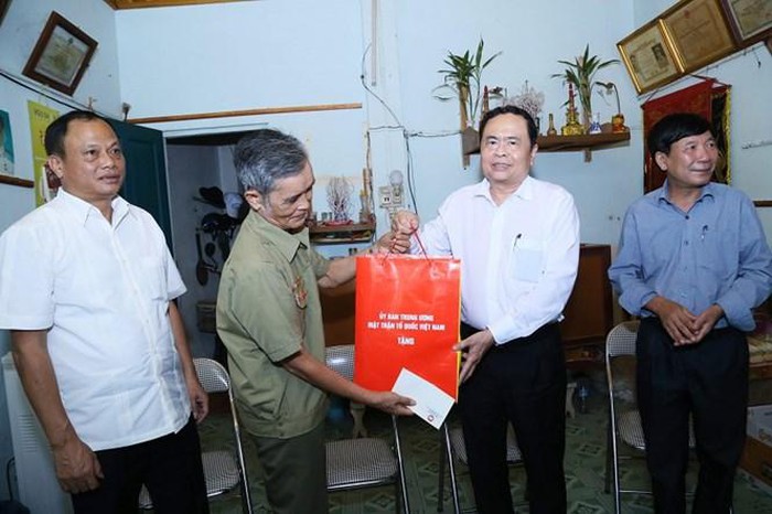 doan ket dong long thi viec kho cung thanh cong