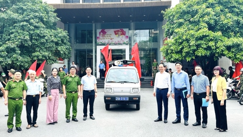Quận Tây Hồ: 8/8 phường ra mắt tổ bảo vệ an ninh trật tự ở cơ sở
