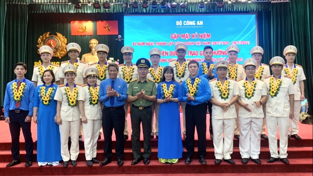 Tuyên dương 20 công đoàn Công an Nhân dân tiêu biểu