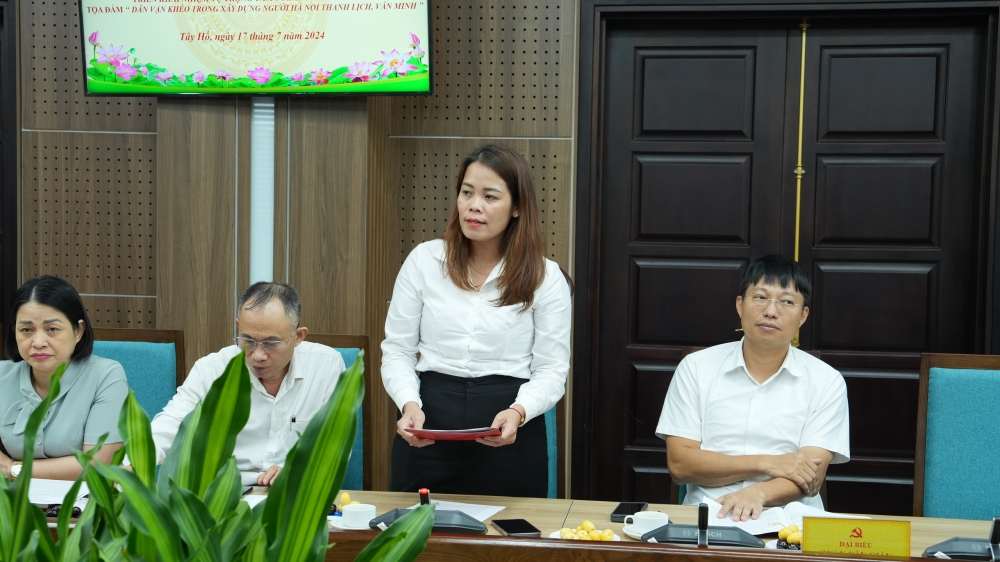 Đại biểu phường Phú Đô, quận Bắc Từ Liêm tham luận tại hội nghị