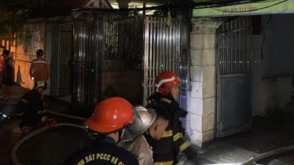 Hà Nội: Công an hai quận dập tắt đám cháy quán tẩm quất ở Thanh Xuân