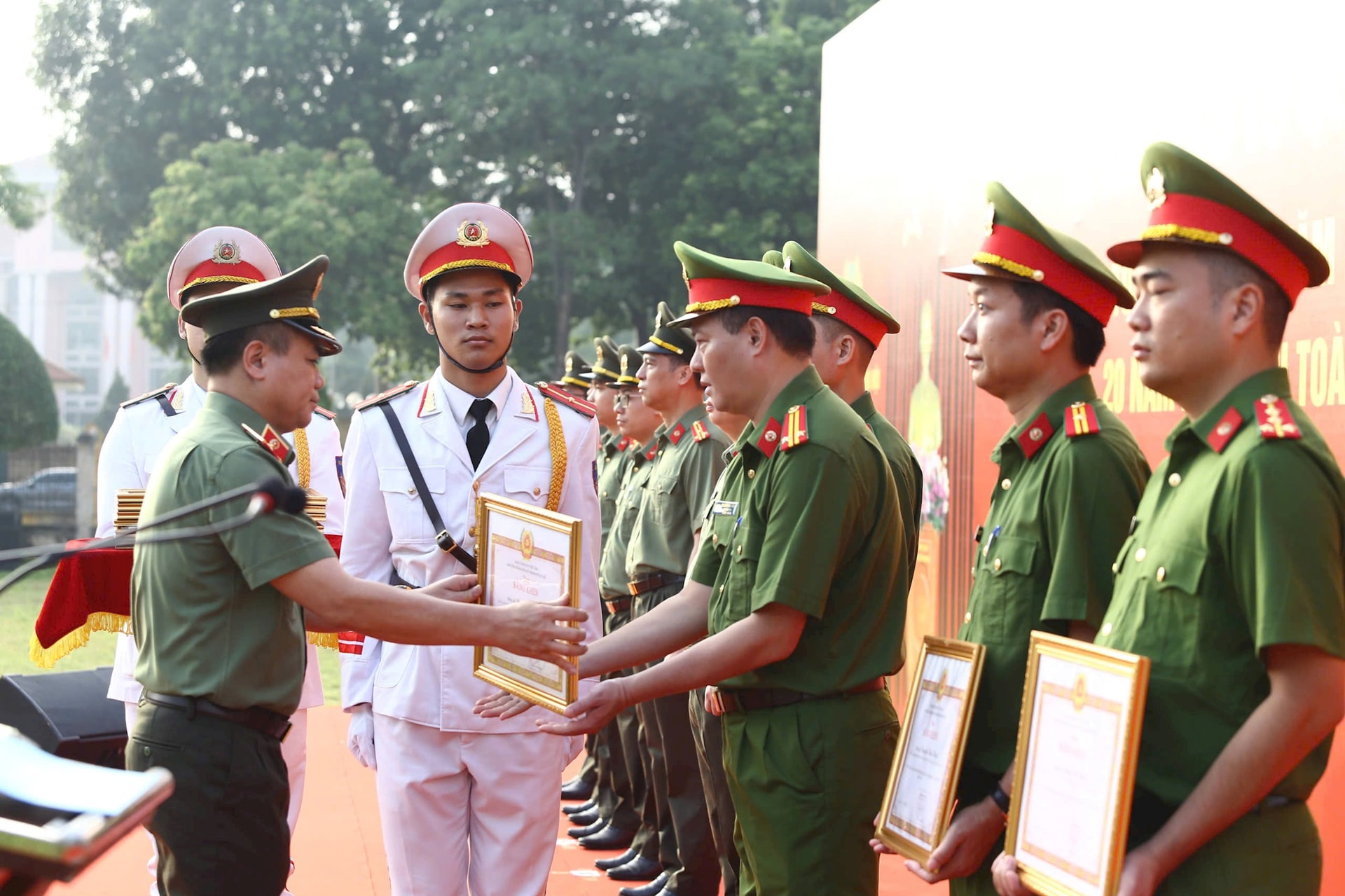 Phát động thi đua trong toàn lực lượng Công an thành phố Hà Nội