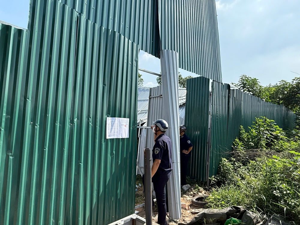 Phường Định Công quyết liệt xử lý vi phạm trật tự đô thị