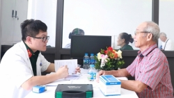 phuong yen so kham benh cap thuoc cho 80 doi tuong chinh sach