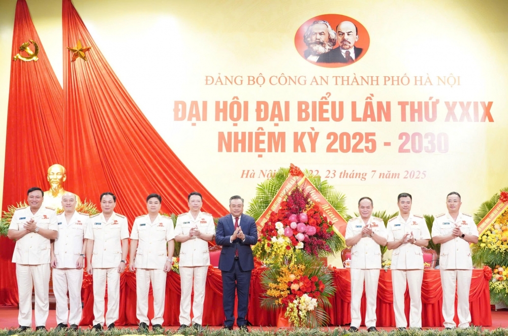 27 đồng chí được bầu vào Ban Chấp hành Đảng bộ Công an thành phố Hà Nội