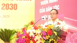 trung tuong nguyen thanh tung duoc bau lam bi thu dang uy cong an ha noi