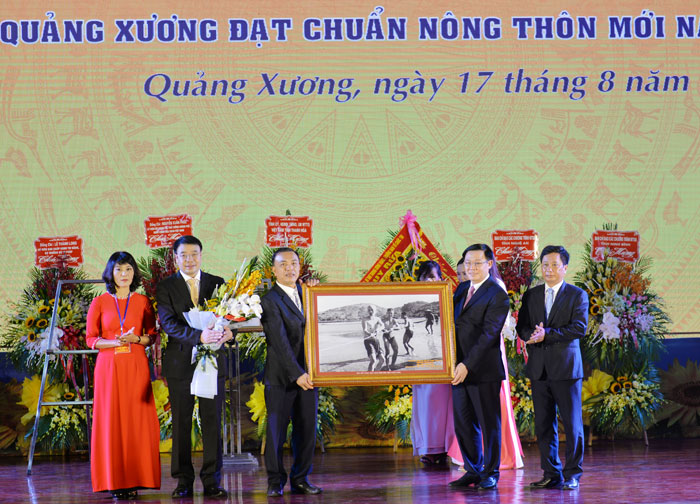 Quảng Xương chính thức thành huyện nông thôn mới của xứ Thanh