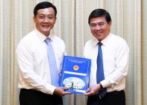 UBND TP HCM có Chánh văn phòng mới