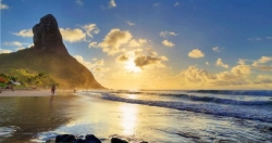 Quần đảo thiên đường tại Brazil chỉ đón khách từng mắc COVID-19