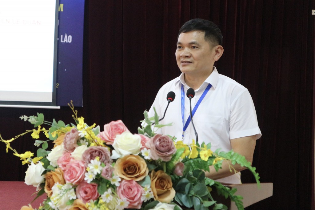 Trường Lê Duẩn trao đổi kinh nghiệm về đào tạo, bồi dưỡng cán bộ Đoàn, Đội với đoàn đại biểu thanh niên Lào