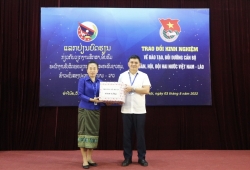 truong le duan trao doi kinh nghiem ve dao tao boi duong can bo doan doi voi doan dai bieu thanh nien lao