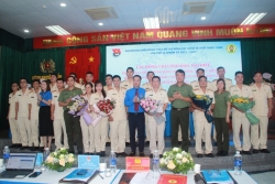 thap sang ngon lua nhiet huyet cua tuoi tre