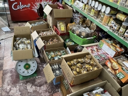 Hà Nội: Lực lượng chức năng bắt giữ hàng nghìn chiếc bánh Trung Thu chuẩn bị tung ra thị trường
