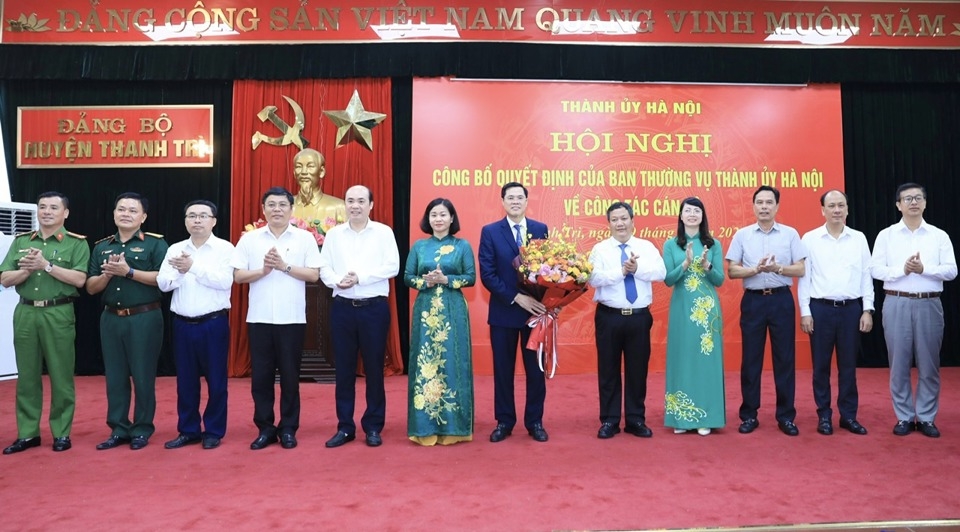 Điều động đồng chí Nguyễn Xuân Phong về Huyện uỷ Thanh Trì