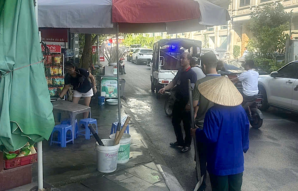 Mỗi người dân Tây Hồ một hành động đẹp vì môi trường Mỗi người dân Tây Hồ một hành động đẹp vì môi trường