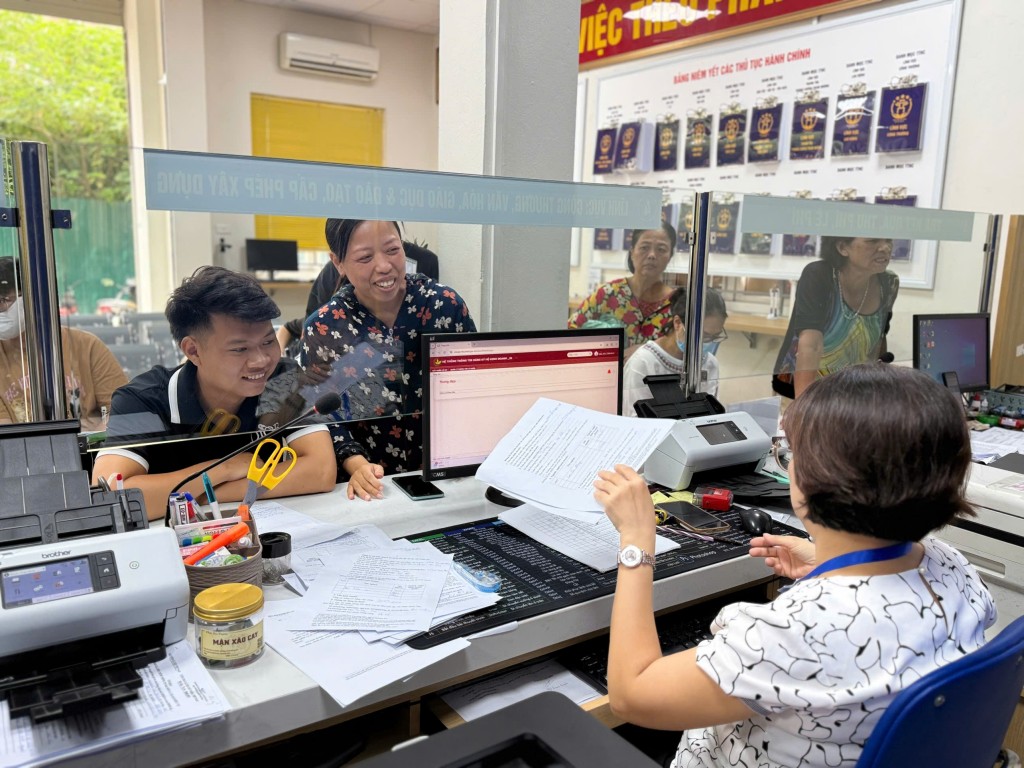 Anh Đồng hài lòng với chính quyền số tại Tương Mai