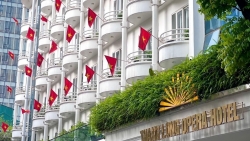 Hà Nội "cháy phòng" bình dân, khách sạn hạng sang vẫn rộng cửa dịp 2/9