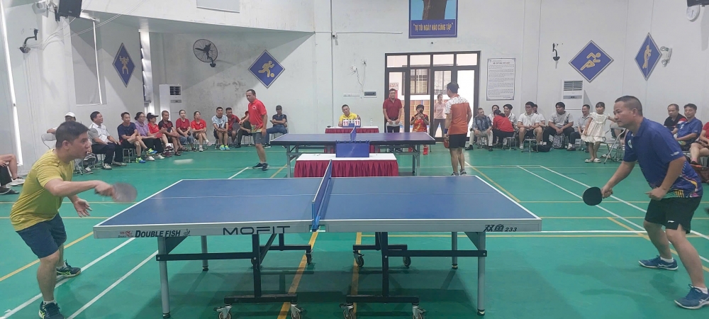 Các vận động viên tham gia nội dung thi đấu Bóng bàn