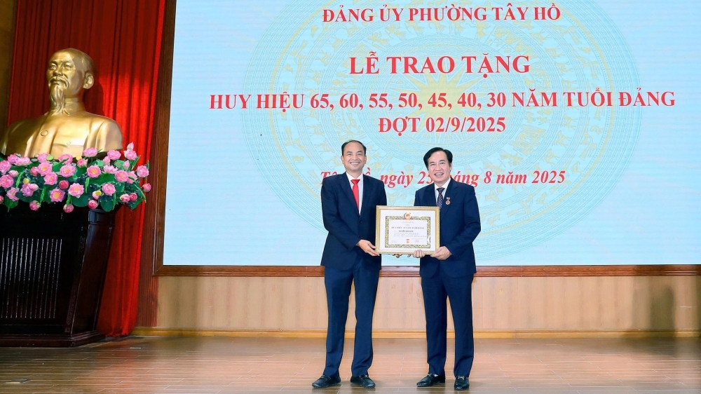 Niềm vui chung của phường Tây Hồ dịp 2/9