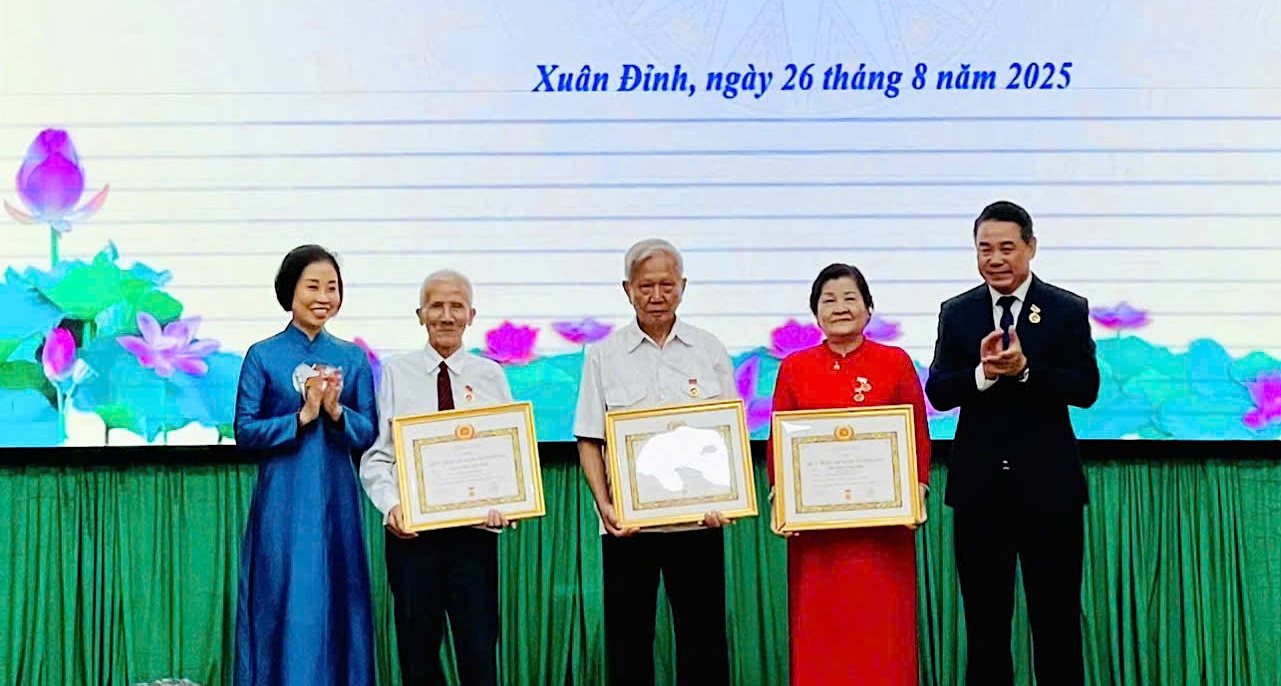 Xuân Đỉnh phát huy truyền thống, thế mạnh, xây dựng phường thông minh - kiểu mẫu