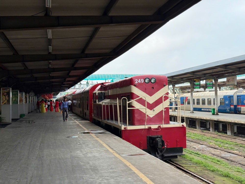 Đoàn tàu du lịch Hà Nội 5 Cửa Ô kết nối di sản, quảng bá văn hóa