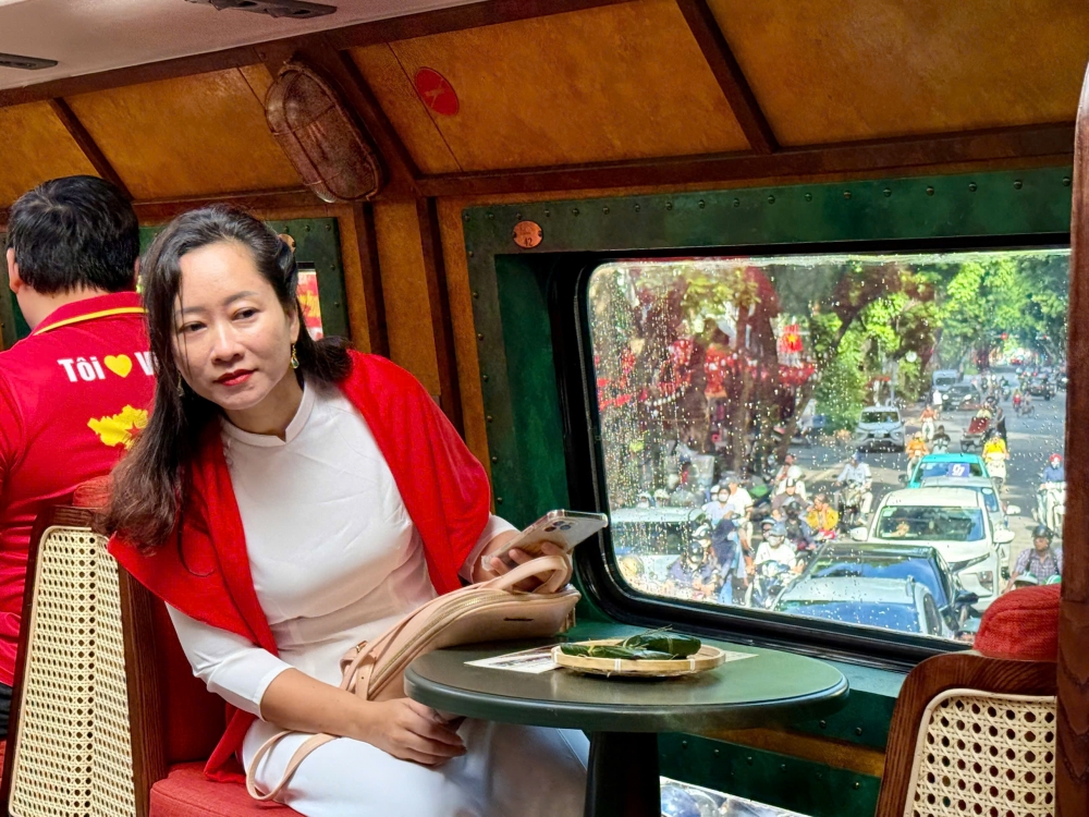 Đoàn tàu du lịch Hà Nội 5 Cửa Ô kết nối di sản, quảng bá văn hóa