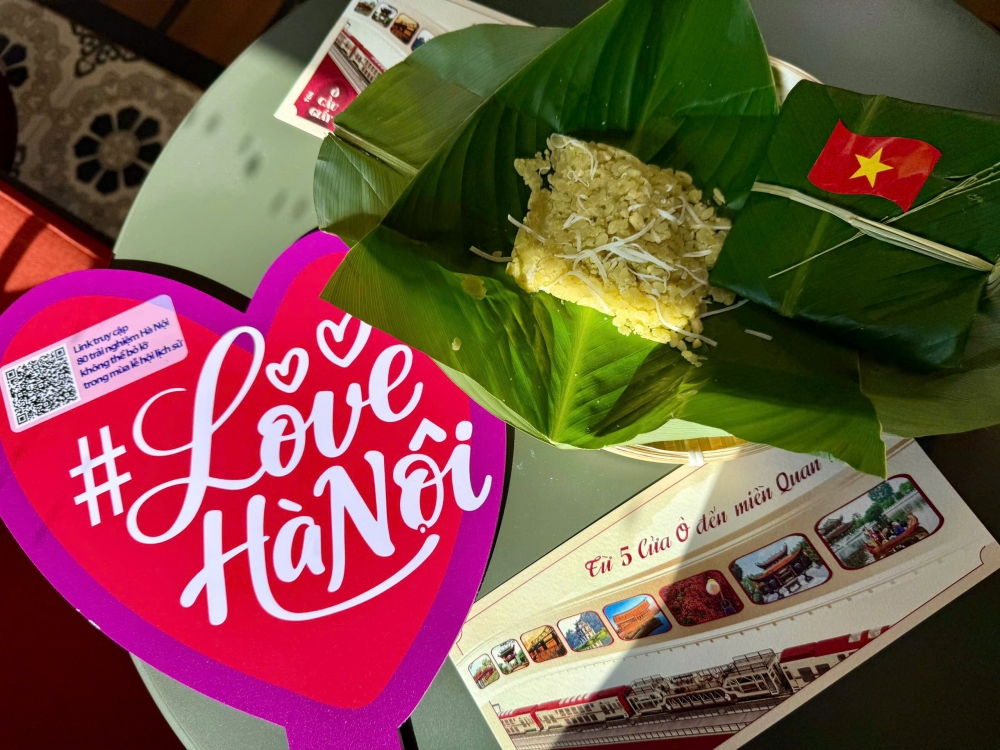 Đoàn tàu du lịch Hà Nội 5 Cửa Ô kết nối di sản, quảng bá văn hóa