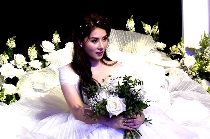 hai con trai du dam cuoi vo chong lam chan khang sau 17 nam chung song