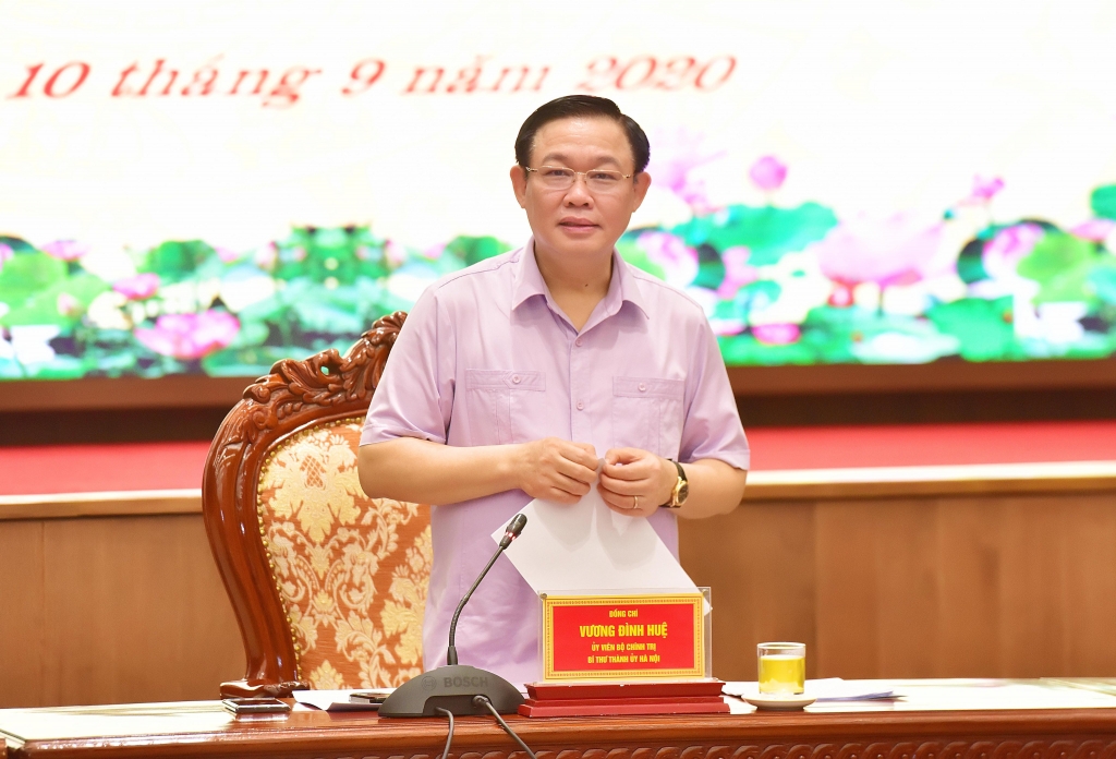 Bí thư Thành ủy Vương Đình Huệ yêu cầu  các quận huyện đẩy mạnh giải ngân vốn đầu tư công