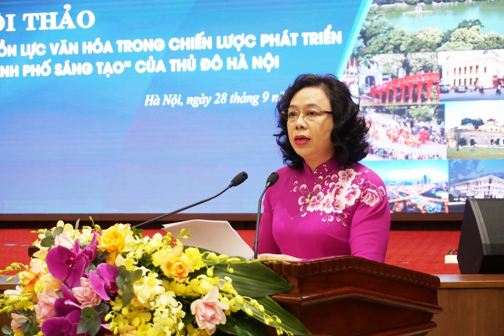 Phó Bí thư Thường trực Thành ủy Ngô Thị Thanh Hằng phát biểu khai mạc hội thảo