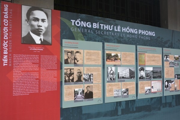 Phần trưng bày về đồng chí Lê Hồng Phong tại Di tích lịch sử Nhà tù Hỏa Lò năm 2018