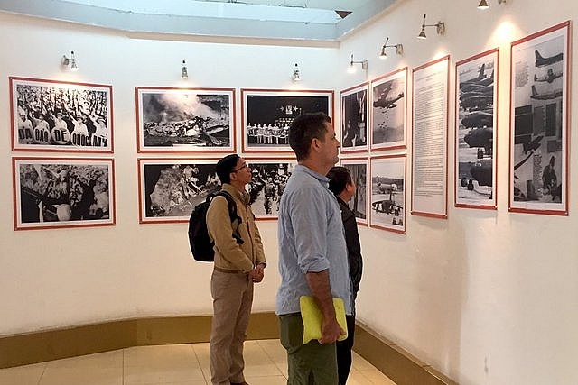 Triển lãm chuyên đề tại Bảo tàng chiến thắng B52 và một số triển lãm lưu động tại các địa phương, trường học sẽ được TP Hà Nội tổ chức nhân dịp kỷ niệm Chiến thắng Hà Nội - Điện Biên Phủ trên không. Ảnh: VGP/Minh Anh