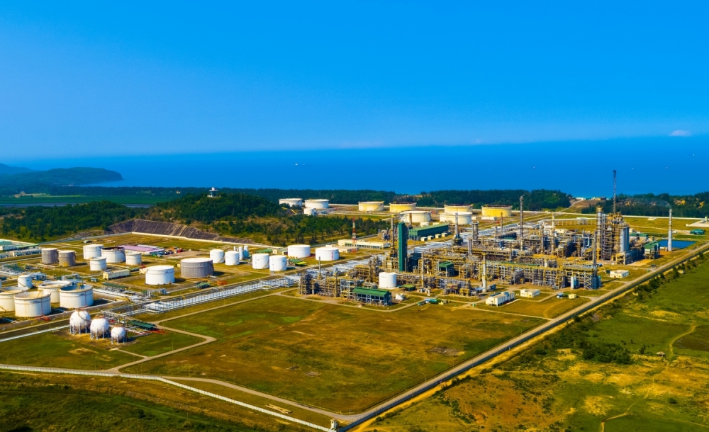 Nhà máy lọc dầu Dung Quất – Điểm sáng trong sự phát triển của tỉnh Quảng Ngãi