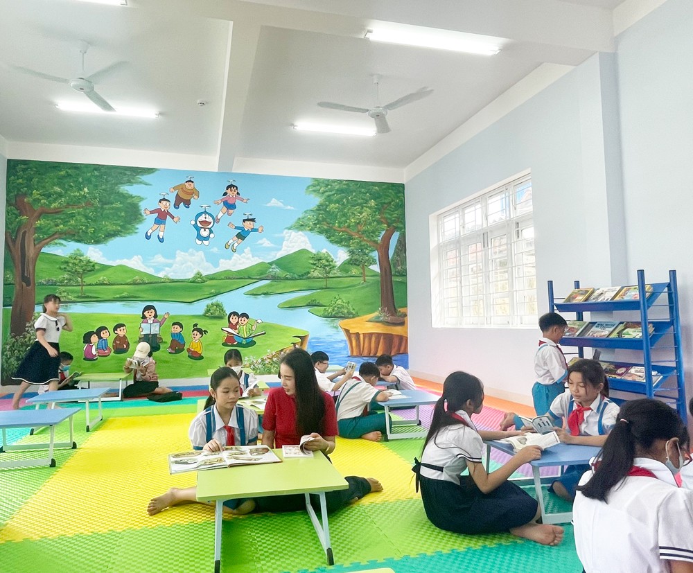 Thư viện Trường tiểu học Thị trấn Vĩnh Thạnh (huyện Vĩnh Thạnh, tỉnh Bình Định)