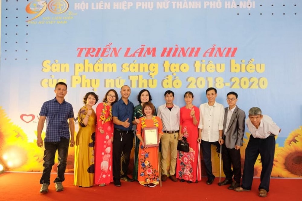 Chị Trần Thị Thuần