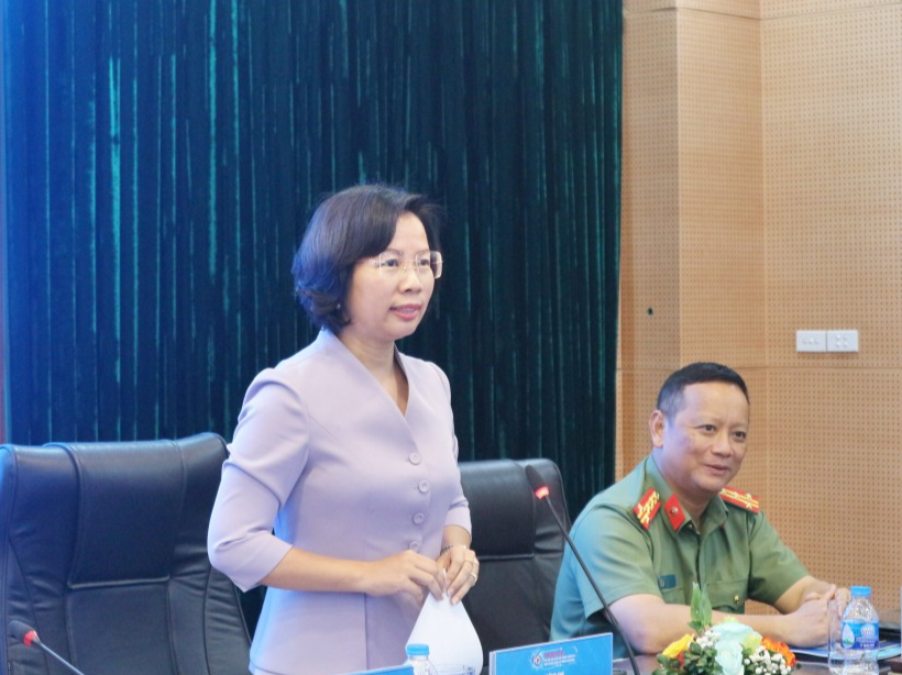đồng chí Bùi Huyền Mai, UVBTV, Trưởng ban Tuyên giáo Thành ủy Hà Nội