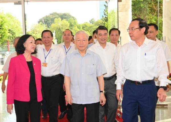 Tổng Bí thư Nguyễn Phú Trọng làm việc tại TPHCM