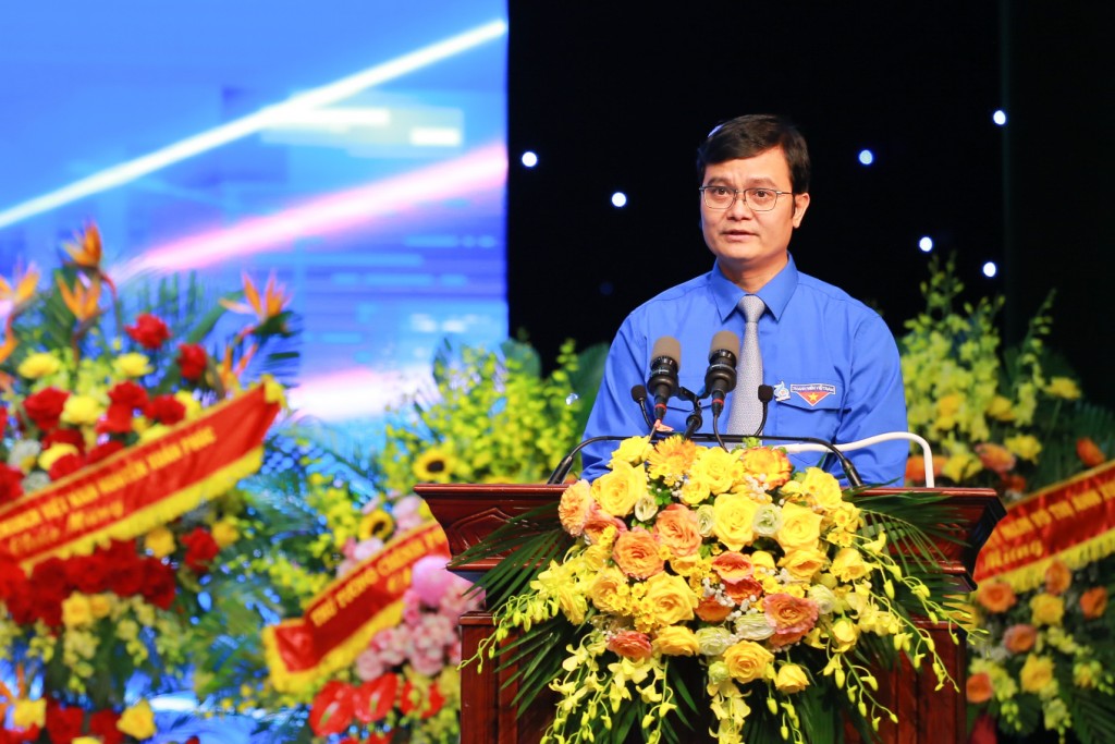 Ủy viên dự khuyết Ban Chấp hành Trung ương Đảng, Bí thư Thứ nhất Trung ương Đoàn Bùi Quang Huy